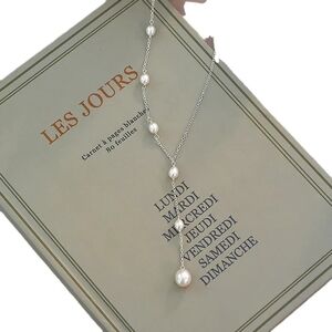 Elegant Silver Pearl Necklace